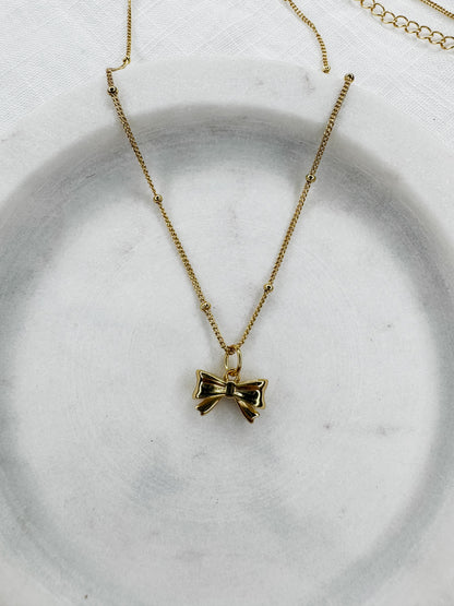 Bella Bow Necklace